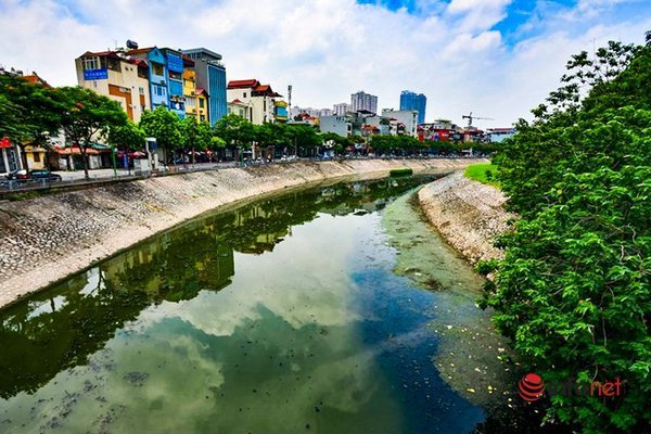 Sông Tô Lịch có thể trở thành công viên tâm linh, chống ngập và làm cao tốc ngầm? - Ảnh 1.