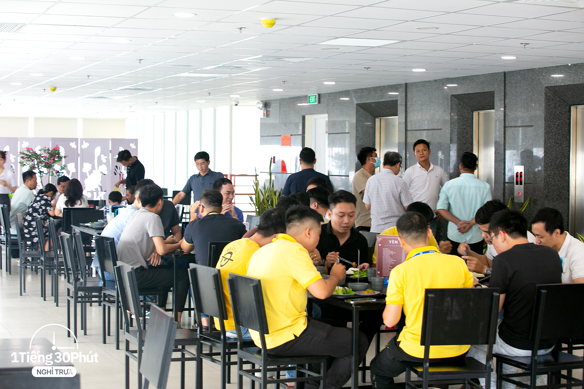 Căn tin trên tòa nhà VOV có nhiều loại "đặc sản nức tiếng" khiến nhân viên Đài truyền hình và hàng loạt văn phòng ở gần đó đều tìm tới để ăn trưa mỗi ngày - Ảnh 17. Căn tin trên tòa nhà VOV có nhiều loại "đặc sản nức tiếng" khiến nhân viên Đài truyền hình và hàng loạt văn phòng ở gần đó đều tìm tới để ăn trưa mỗi ngày - Ảnh 17.