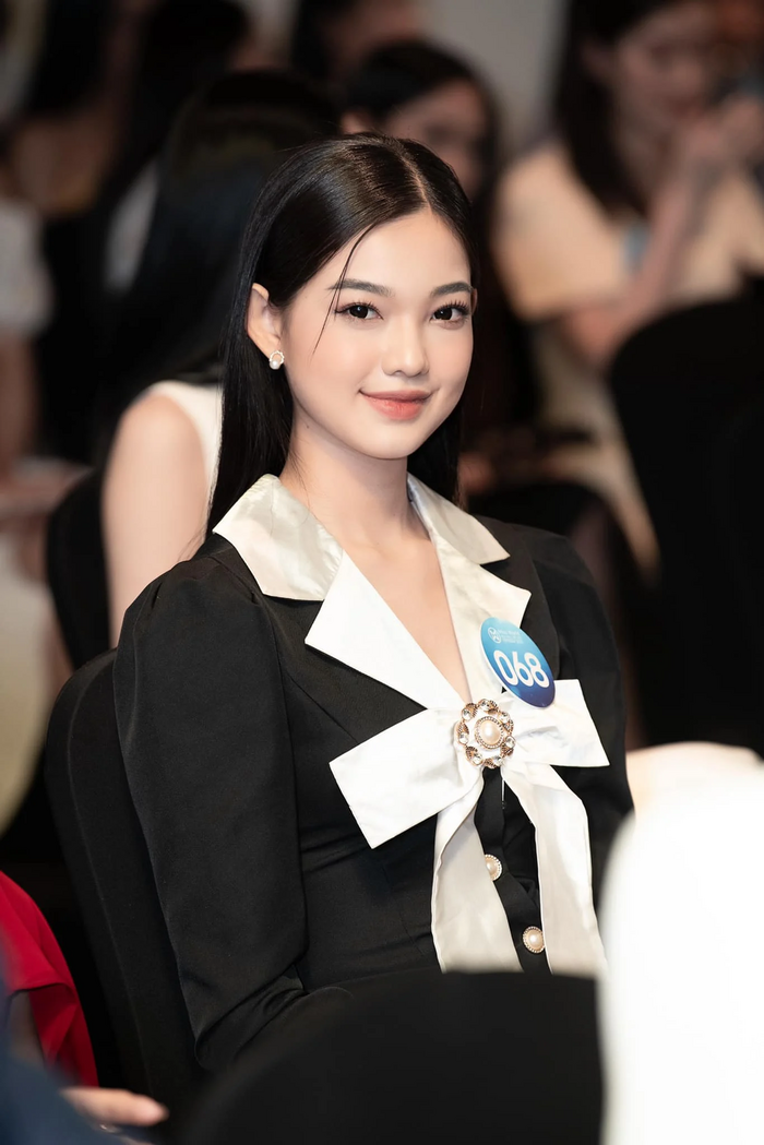 Đọ sắc 10 thí sinh sáng giá cho vương miện Miss World Vietnam 2022 trước đêm chung kết - Ảnh 13.