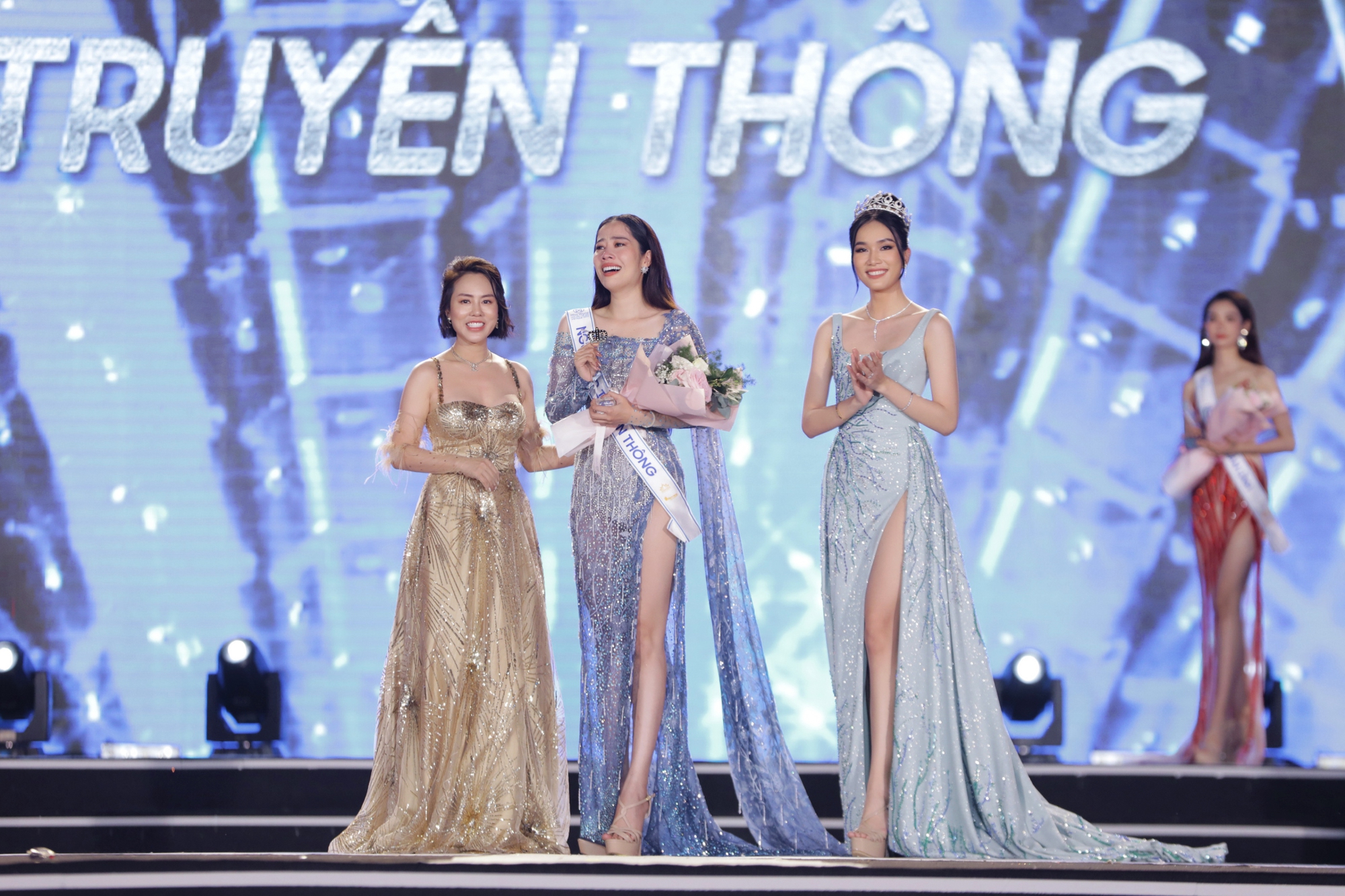 Nam Em có chia sẻ đầu tiên sau khi dừng chân ở top 10 Miss World Việt Nam 2022 - Ảnh 2.