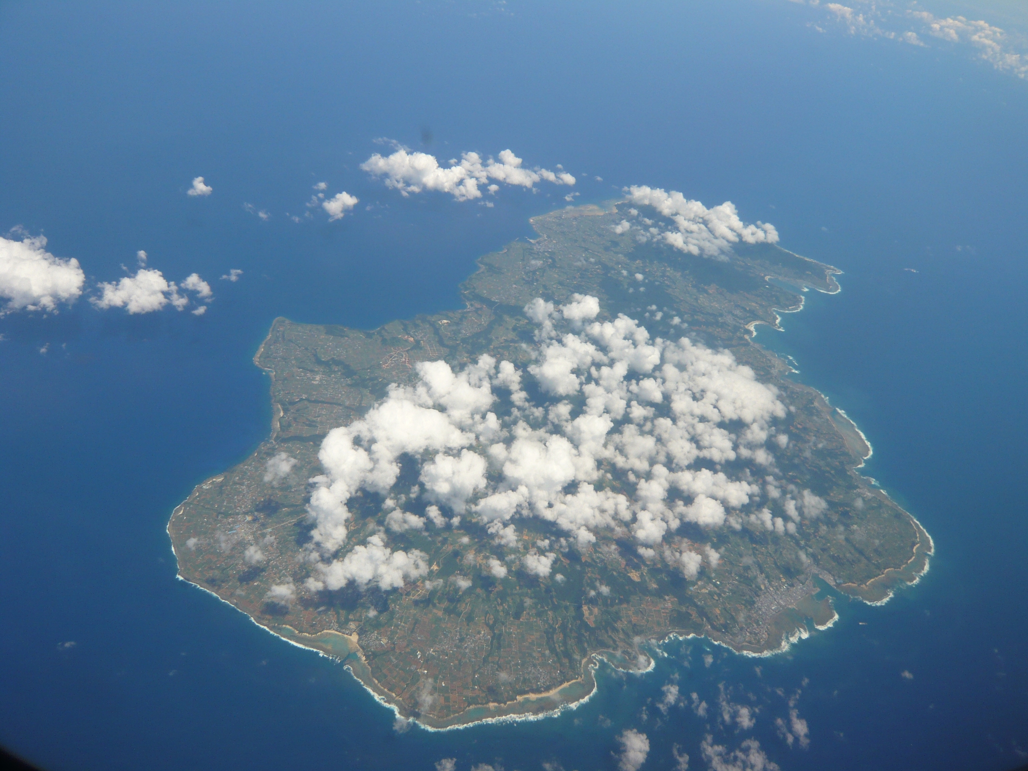 Điểm danh những 'hòn đảo thiên đường' ở châu Á: CNN gọi tên Côn Đảo của Việt Nam - Ảnh 7.