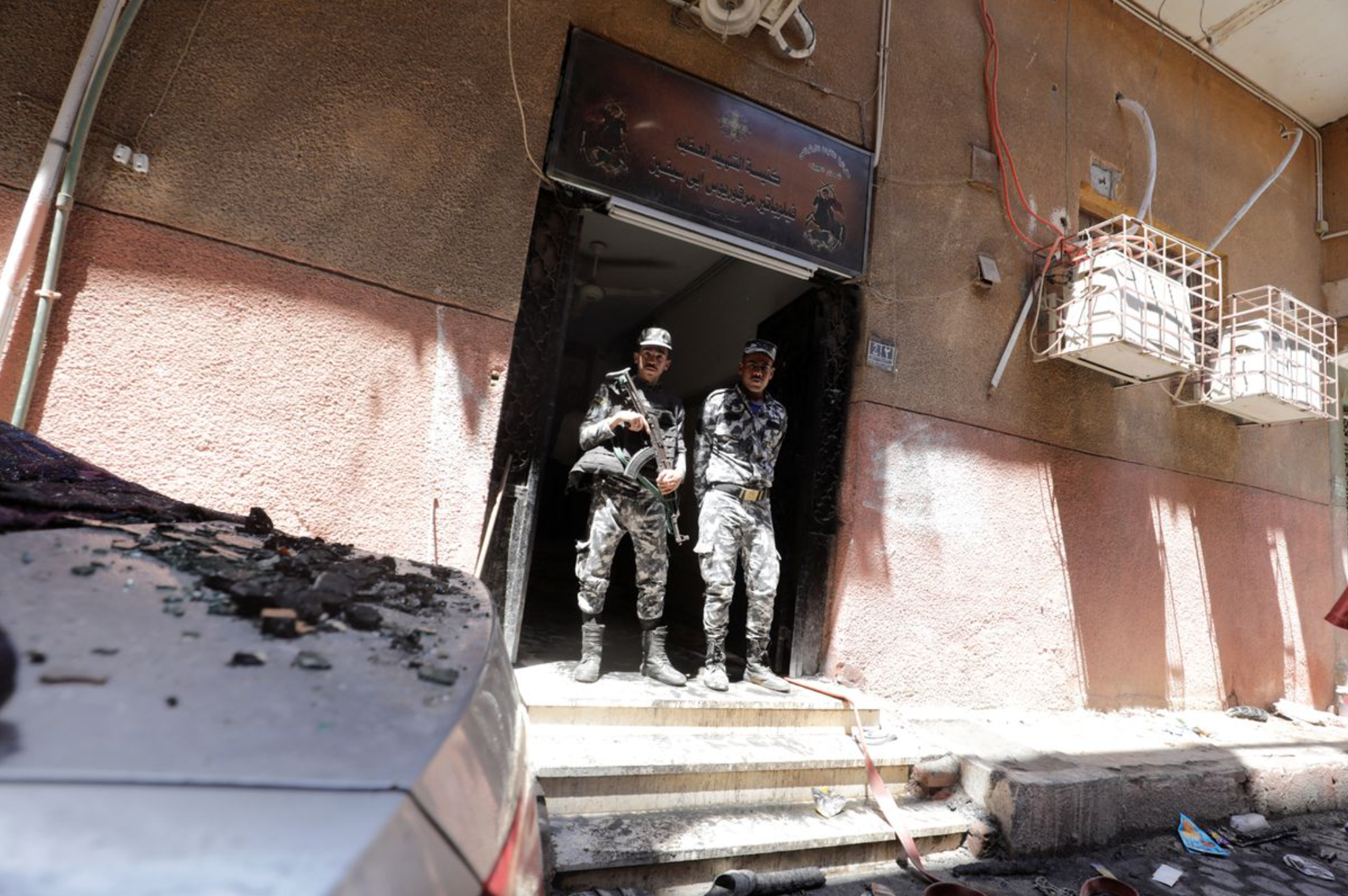 Hơn 80 người thương vong tại vụ cháy nhà thờ ở Ai Cập - Ảnh 1.