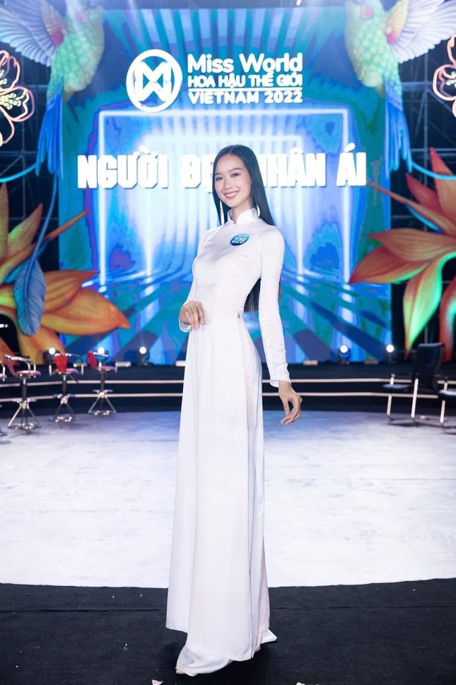 Gu thời trang tôn chân dài nóng bỏng của nàng Á hậu cao nhất showbiz Bảo Ngọc - Ảnh 10.