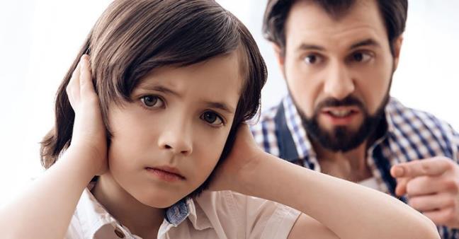 12 loại cha mẹ thất bại trong nuôi dạy con, là nguyên nhân dẫn đến 'sự trống rỗng cảm xúc' của con cái: Dường ai cũng thấy mình trong đó! - Ảnh 1.