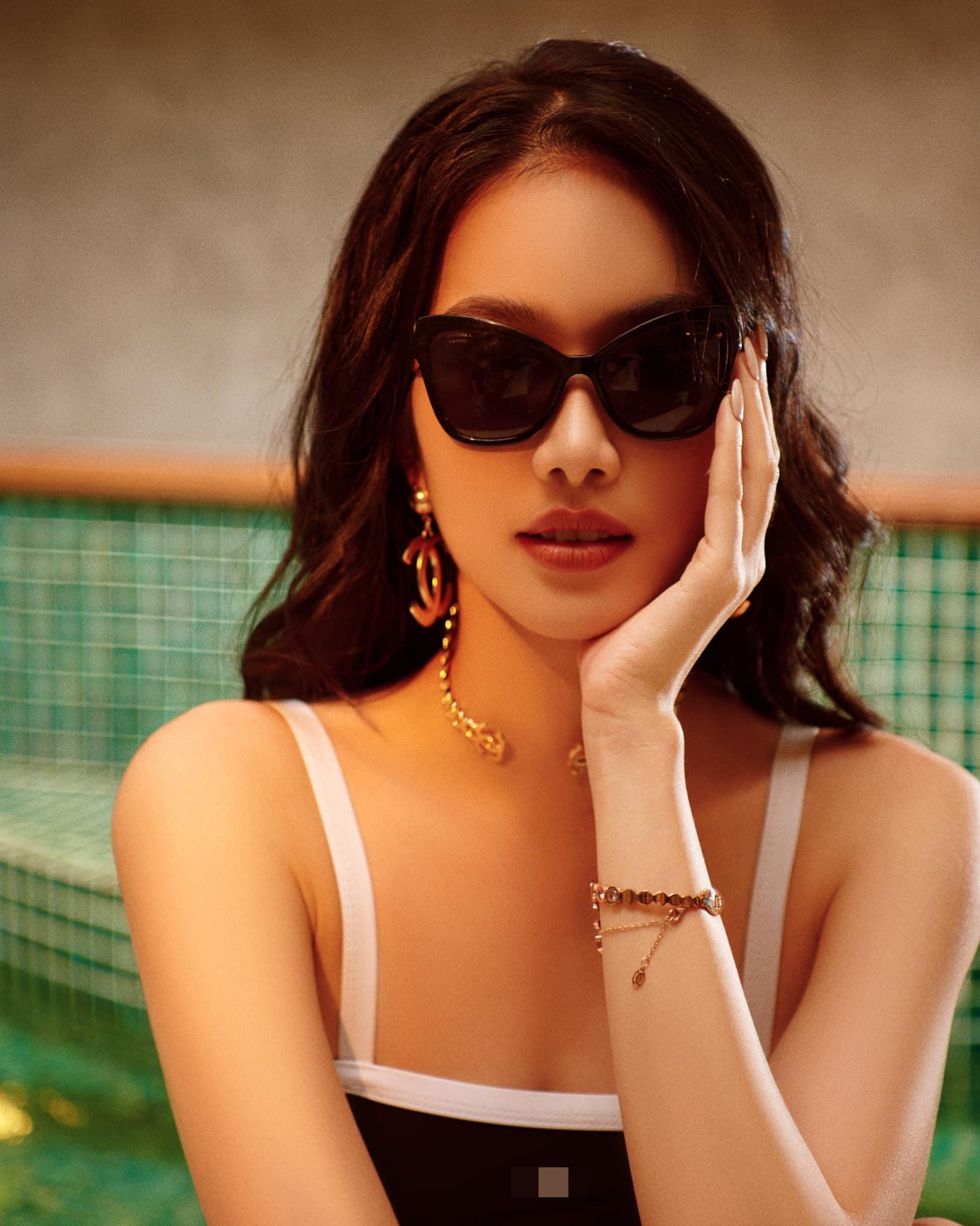 &Aacute; hậu Phương Anh cực quyến rũ với bikini - Ảnh 2.