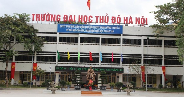 Nữ sinh viên ĐH Thủ đô Hà Nội chia sẻ gì sau khi tố thầy giáo quấy rối trong kỳ học quân sự? - Ảnh 3.