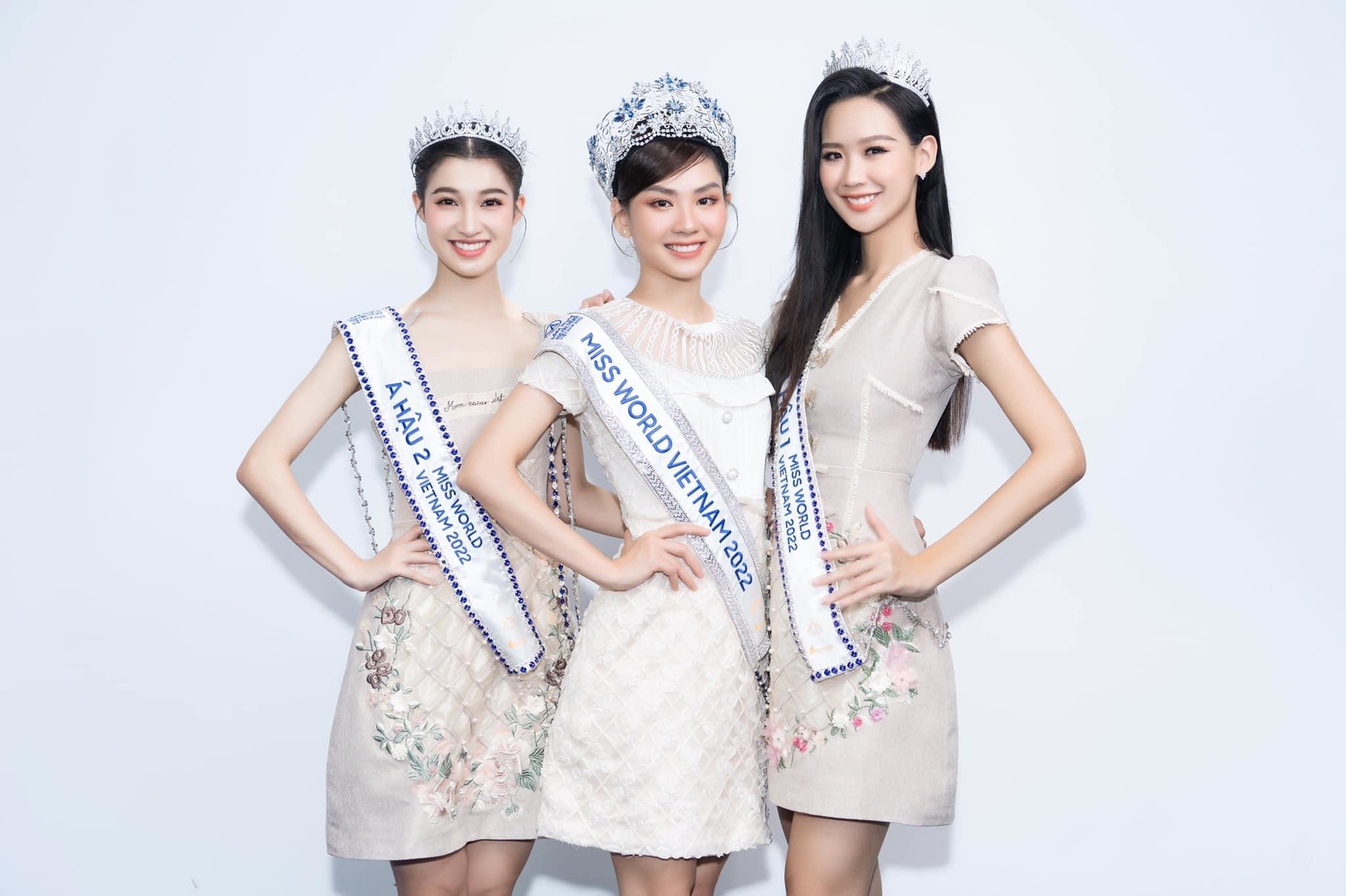 Phong cách thời trang đồng điệu, ngọt ngào của top 3 Miss World Vietnam 2022 sau đăng quang - Ảnh 5. Phong cách thời trang đồng điệu, ngọt ngào của top 3 Miss World Vietnam 2022 sau đăng quang - Ảnh 5.
