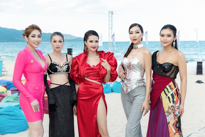 32 tuổi vẫn độc thân, Hoa hậu Phan Thị Mơ khẳng định không lo lắng - Ảnh 1.