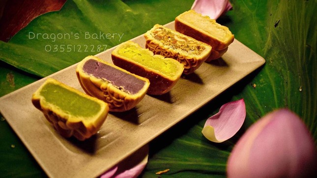 ‘Sốt xình xịch’ trào lưu làm bánh Trung Thu 'handmade' - Ảnh 1. ‘Sốt xình xịch’ trào lưu làm bánh Trung Thu 'handmade' - Ảnh 1.