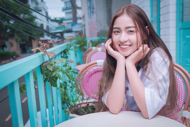 Hot girl "trứng rán" bất ngờ trở thành MC của VTV, cộng đồng mạng phản ứng ra sao? - Ảnh 1. Hot girl "trứng rán" bất ngờ trở thành MC của VTV, cộng đồng mạng phản ứng ra sao? - Ảnh 1.