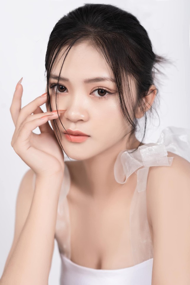 Cô gái từng được khen catwalk ấn tượng nhất Miss World Vietnam dự thi Miss Grand Vietnam 2022 - Ảnh 2.