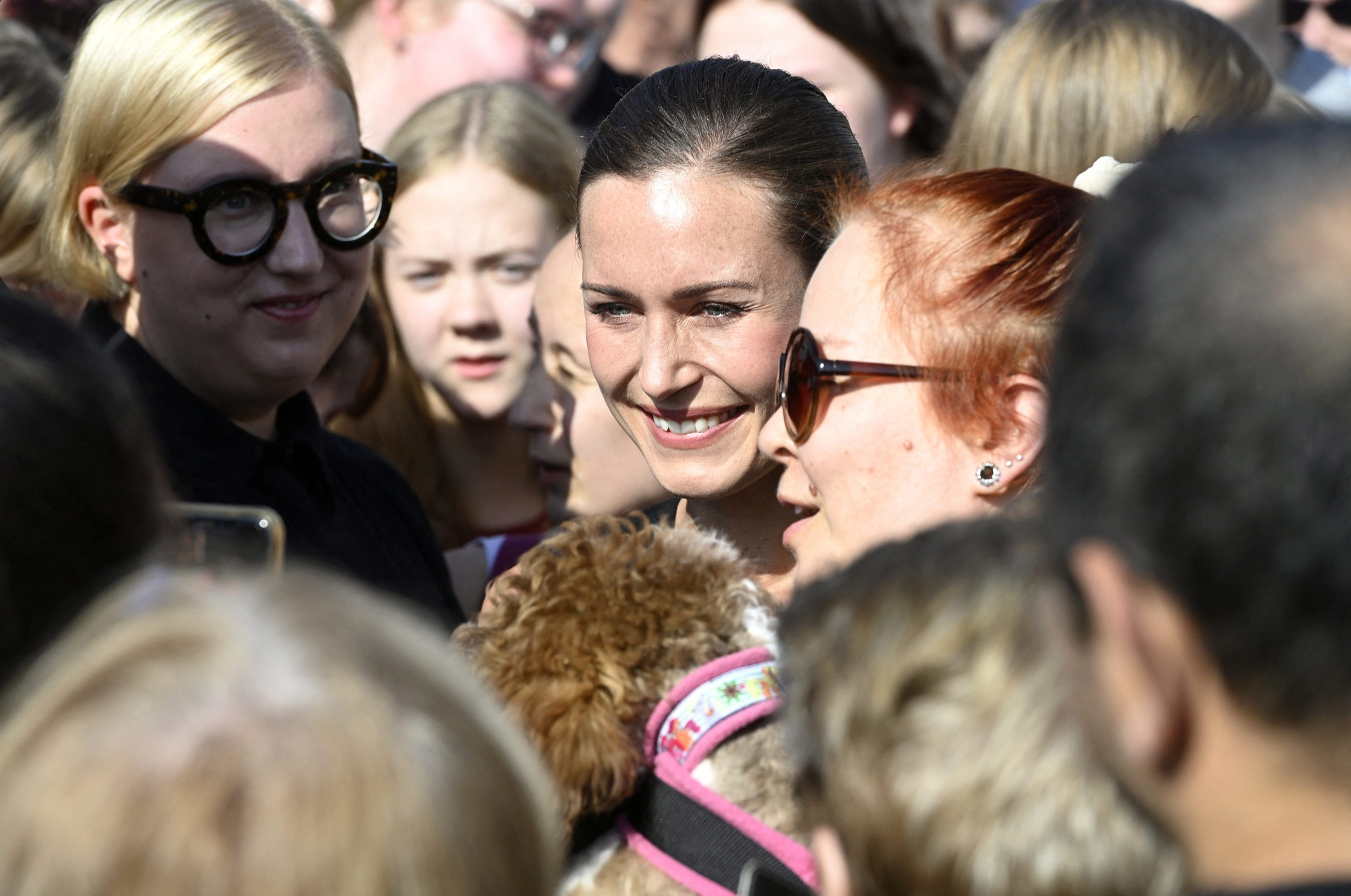 Tỉ lệ ủng hộ nữ thủ tướng Phần Lan giảm sau clip tiệc tùng - Ảnh 1.