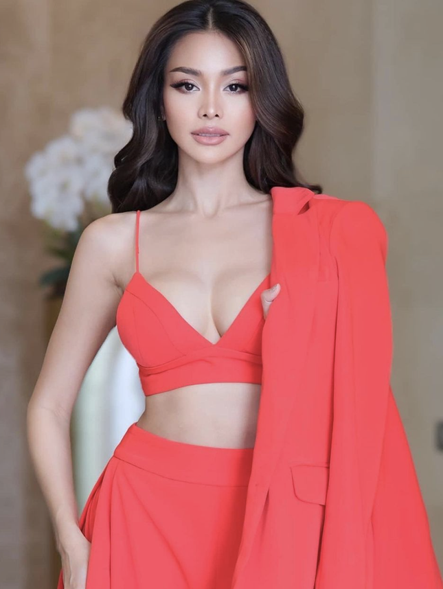 Hoa hậu Hòa bình Thái Lan 2022 bị kiện đòi bồi thường hơn 33 triệu USD - Ảnh 2.