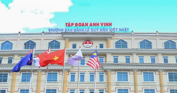 Yêu cầu làm rõ thông tin ‘không cần đi học, cứ nộp tiền là có bằng cử nhân dược’ - Ảnh 1. Yêu cầu làm rõ thông tin ‘không cần đi học, cứ nộp tiền là có bằng cử nhân dược’ - Ảnh 1.