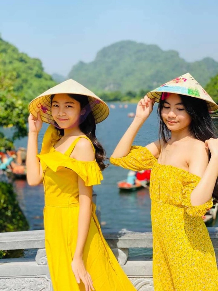 Lọ Lem - Hạt Dẻ: Hai ái nữ nhà MC Quyền Linh vừa xinh đẹp vừa học giỏi - Ảnh 7.