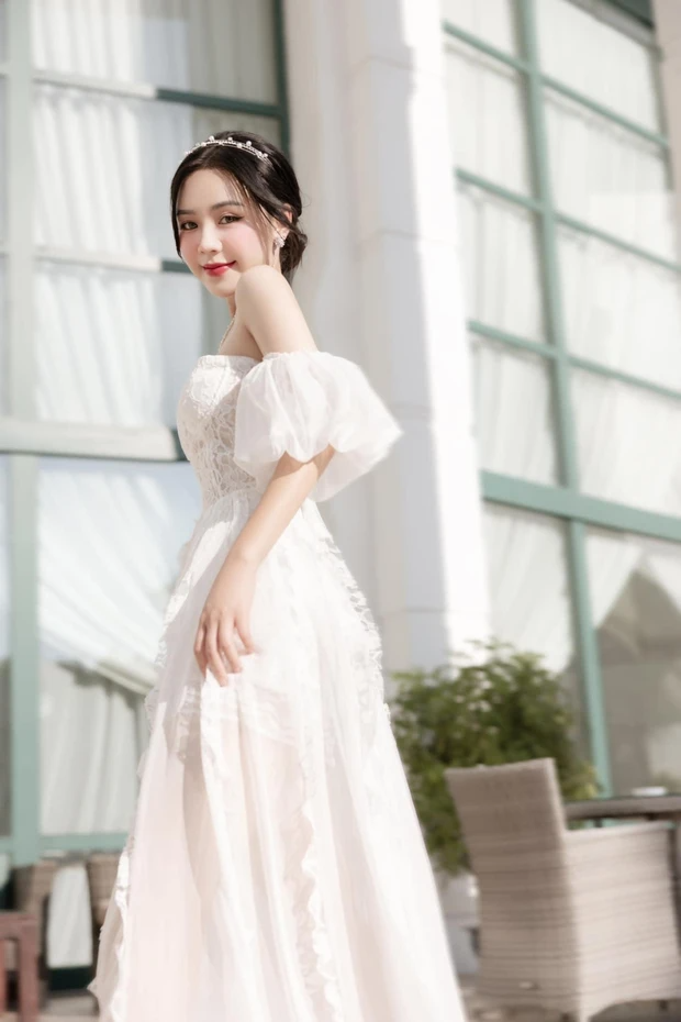 Quỳnh Kool l&ecirc;n đồ khoe vai trần quyến rũ - Ảnh 9.