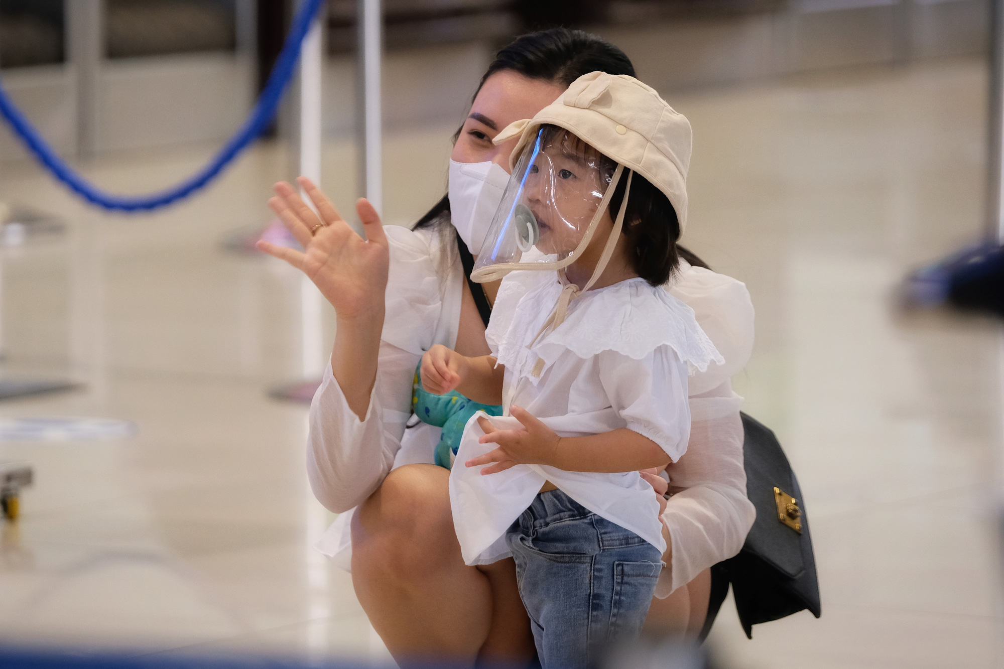 Sân bay Nội Bài dự kiến đón 80.000 khách/ngày dịp nghỉ lễ 2/9, cần lưu ý những gì khi đi máy bay? - Ảnh 4.