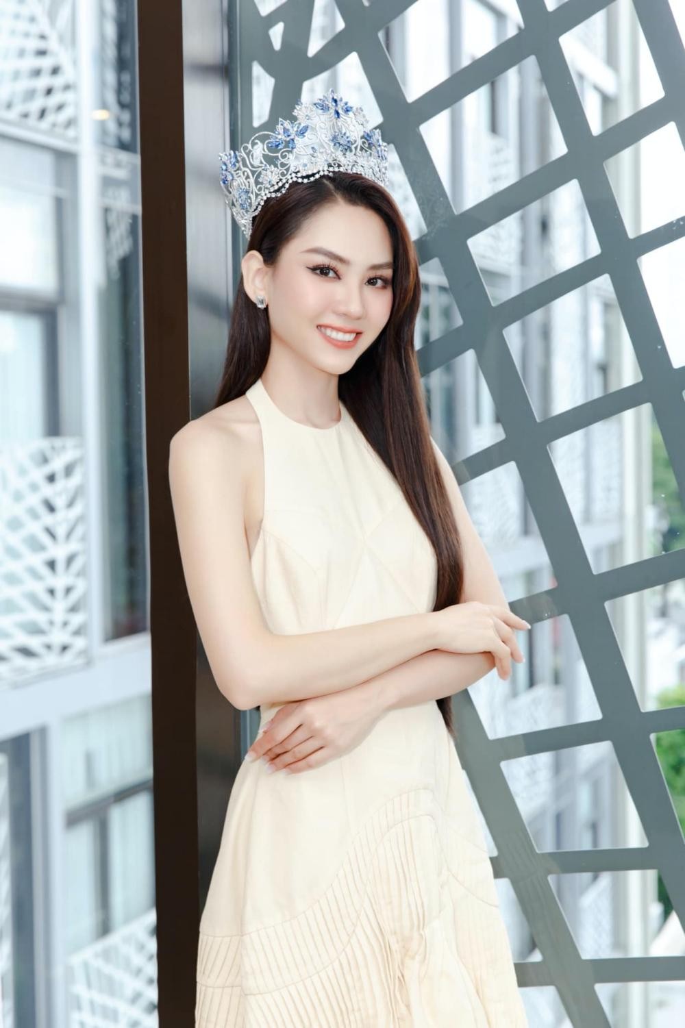 Đối thủ nặng ký của Hoa hậu Mai Phương tại Miss World 2022: Trình độ học vấn được khen hết lời - Ảnh 5.