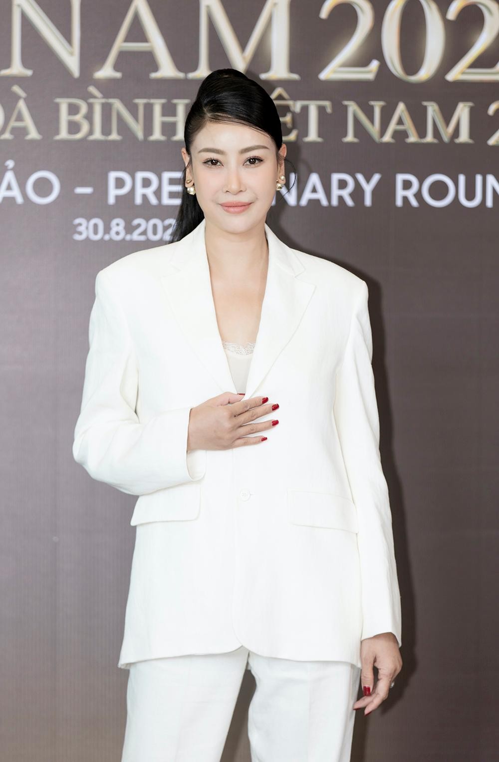 Thảm đỏ sơ khảo Miss Grand Vietnam 2022: Á hậu Kiều Loan, Ngọc Thảo đọ sắc vóc nóng bỏng - Ảnh 8.