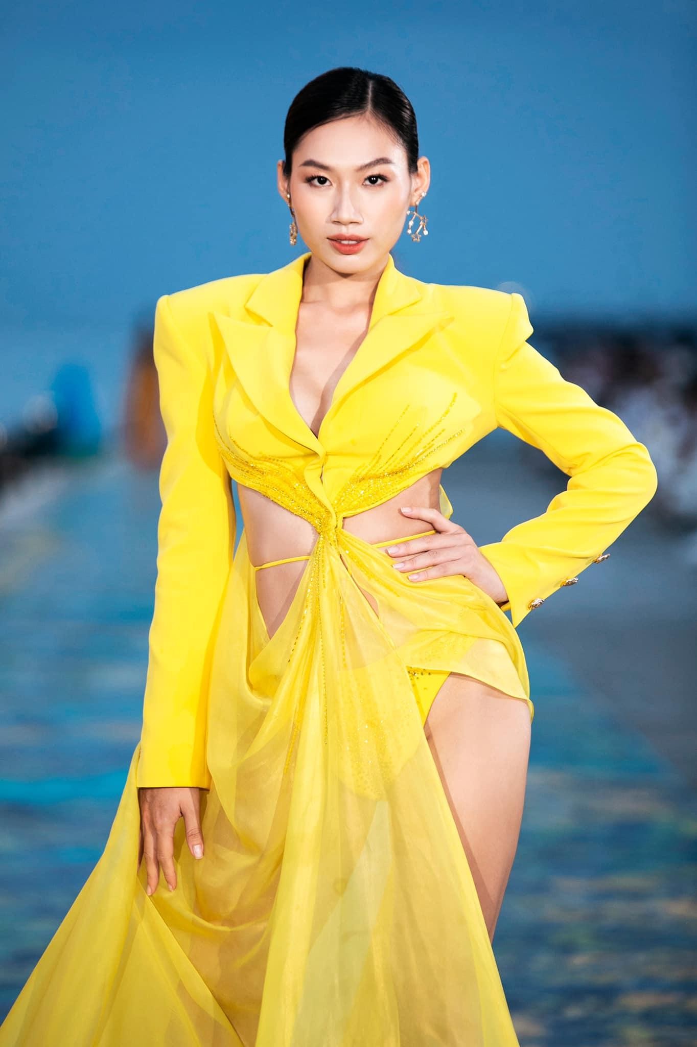 Đọ sắc vóc nóng bỏng của 3 cô nàng hot TikToker lọt chung kết Miss Grand Vietnam 2022 - Ảnh 14.
