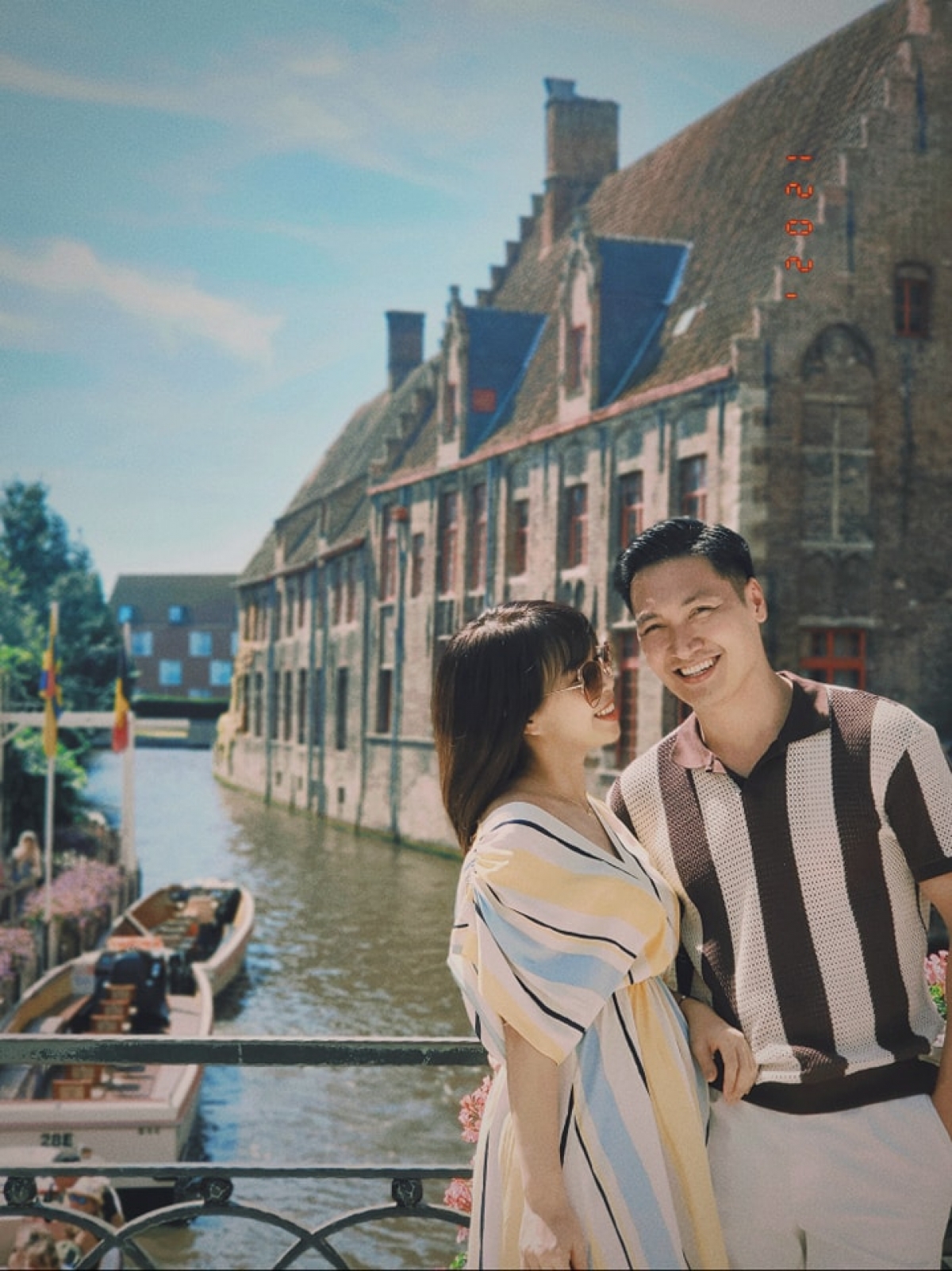 Mạnh Trường cưng chiều vợ khi đi du lịch châu Âu - Ảnh 6. Mạnh Trường cưng chiều vợ khi đi du lịch châu Âu - Ảnh 6.