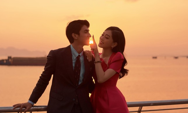 Hé lộ hậu trường chụp ảnh cưới của Á hậu Phương Nga và diễn viên Bình An khiến fans xôn xao - Ảnh 3.
