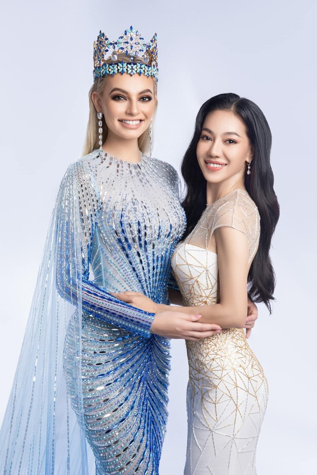 Hoa hậu đẹp nhất thế giới 2021 trở lại Việt Nam để thực hiện dự án từ thiện cùng Hoa hậu Mai Phương - Ảnh 1.