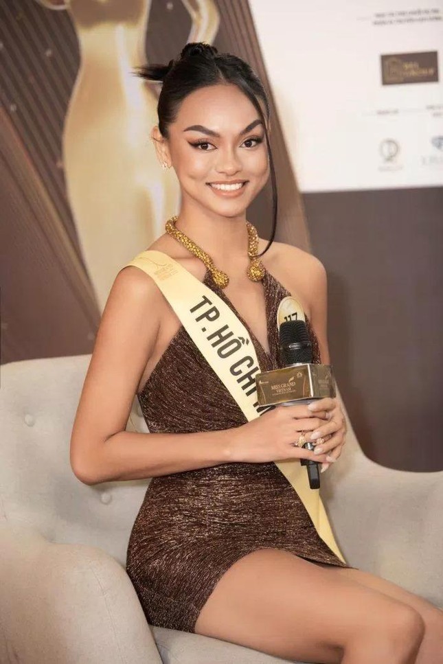 Đỗ Trịnh Quỳnh Như chiến thắng thử thách tiếng Anh của Miss Grand Vietnam, Mai Ngô lọt top 5 - Ảnh 3.