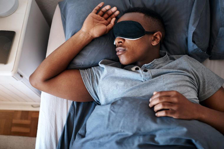8 thay đổi nhỏ có thể làm được ngay giúp bạn ngủ ngon hơn - Ảnh 5.