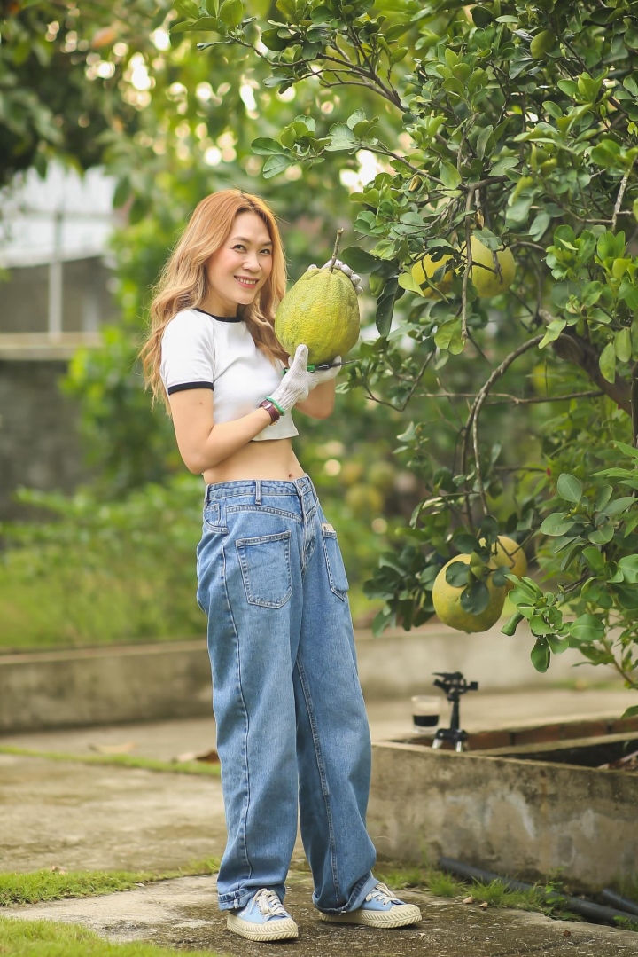 Muôn kiểu phản ứng của mỹ nhân Việt trước tin đồn bầu bí - Ảnh 2. Muôn kiểu phản ứng của mỹ nhân Việt trước tin đồn bầu bí - Ảnh 2.