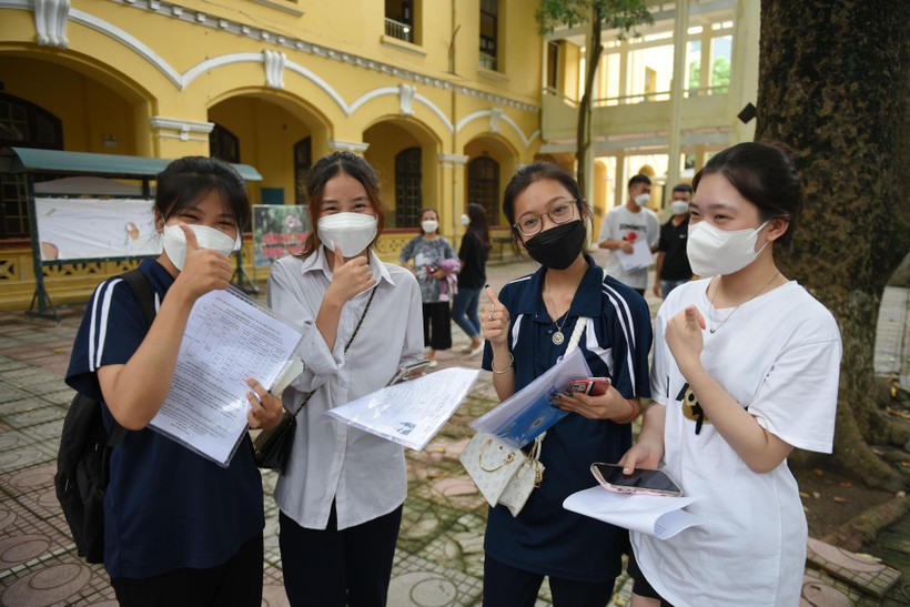 Chuyên gia phân tích hiện tượng điểm chuẩn các trường sư phạm tăng cao - Ảnh 1.