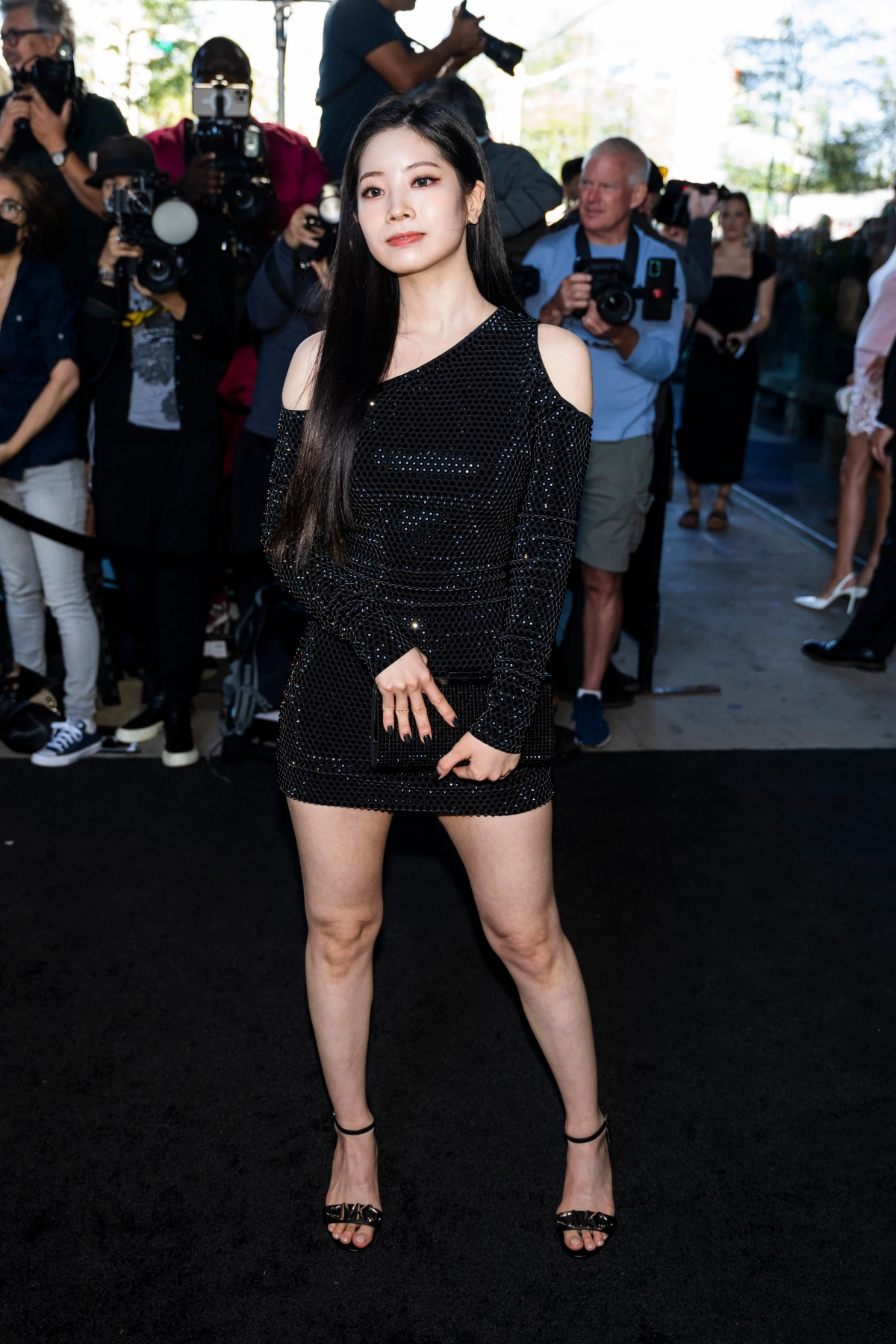 Jeno (NCT) và dàn sao K-pop chiếm lĩnh sàn diễn Tuần lễ thời trang New York - Ảnh 5.