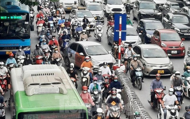 Đề xuất kéo dài thời gian tách dòng xe trên đường Nguyễn Trãi đến hết năm