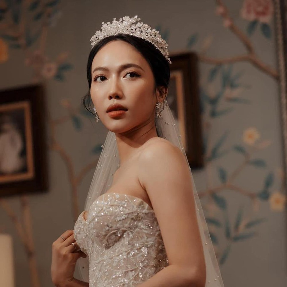 Rò rỉ loạt ảnh Diệu Nhi thử váy cưới xinh như công chúa - Ảnh 4.