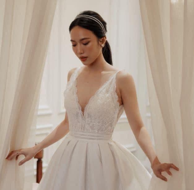Rò rỉ loạt ảnh Diệu Nhi thử váy cưới xinh như công chúa - Ảnh 3.
