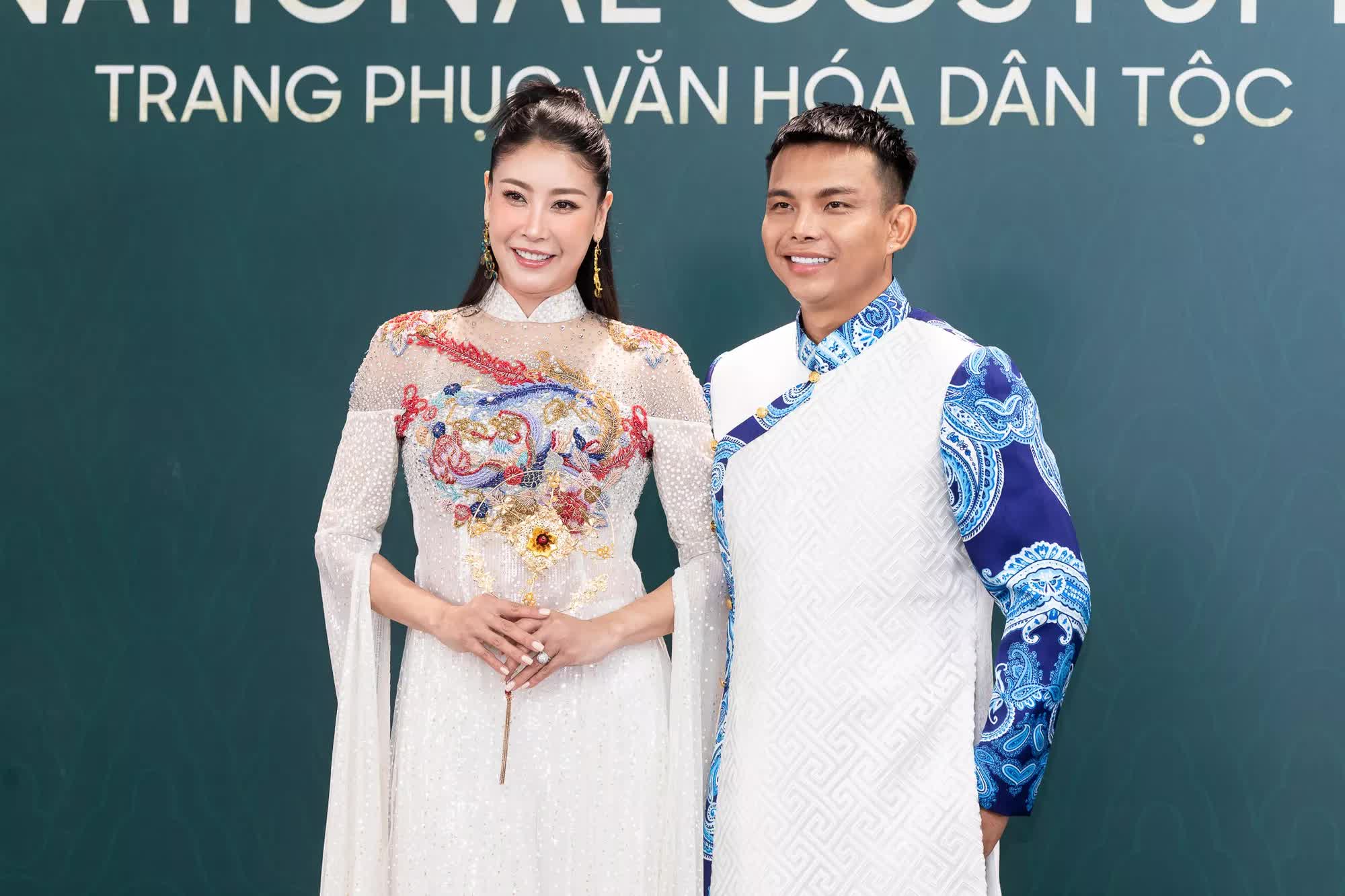 Hoa hậu Thùy Tiên - Mai Phương cùng dàn mỹ nhân quyền lực trên thảm đỏ Hoa hậu Hòa bình Việt Nam  - Ảnh 7.