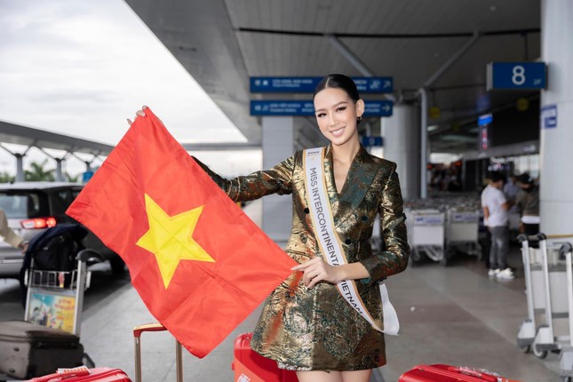 Mai Phương, Phương Nhi tiễn Bảo Ngọc đi thi quốc tế - Ảnh 2.