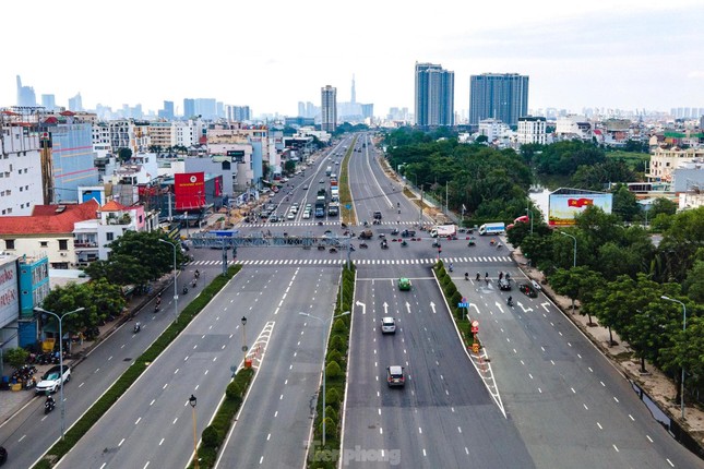 Bất ngờ đại gia mới nổi gia nhập CLB nộp ngân sách lớn nhất nước - Ảnh 1.