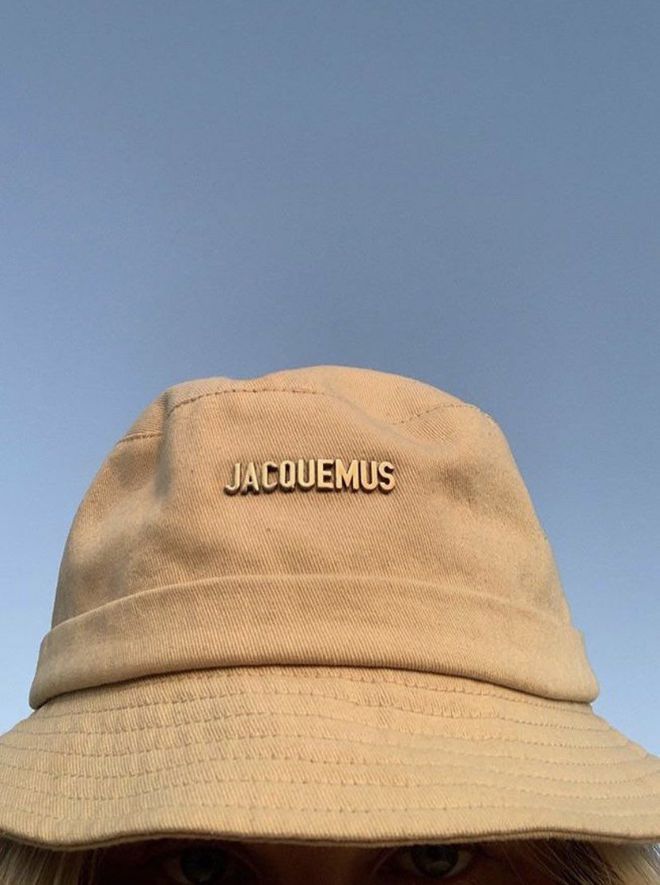 Jacquemus: Đồng hoa mộng mơ giữa làng mốt, khiến giới trẻ điên cuồng với mẫu túi “vô dụng” - Ảnh 27.