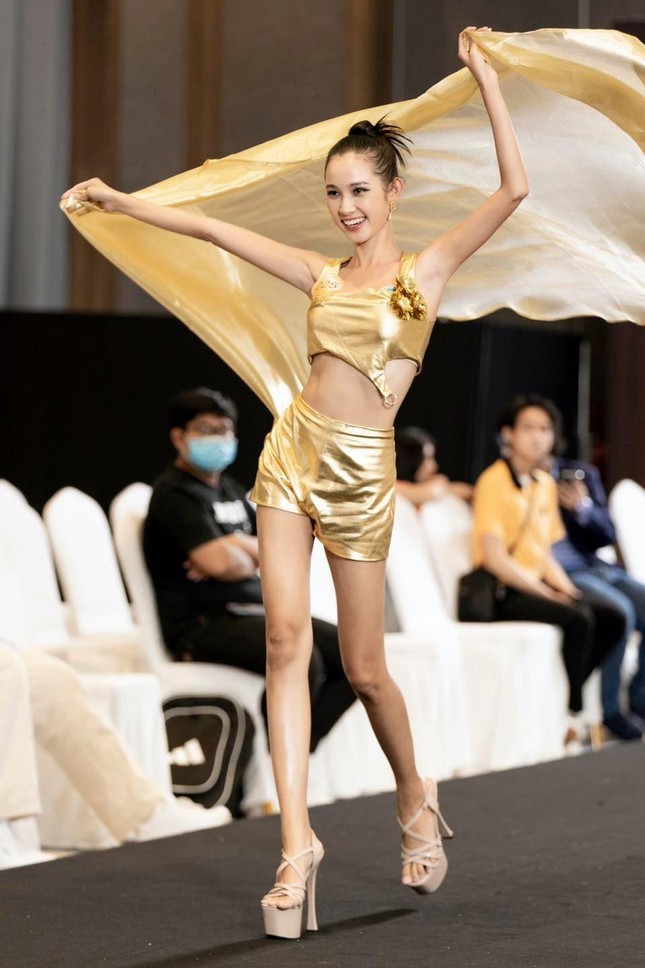 Con gái NSND Trần Nhượng và 2 thí sinh rút lui khỏi Miss Grand Vietnam 2022 - Ảnh 2.