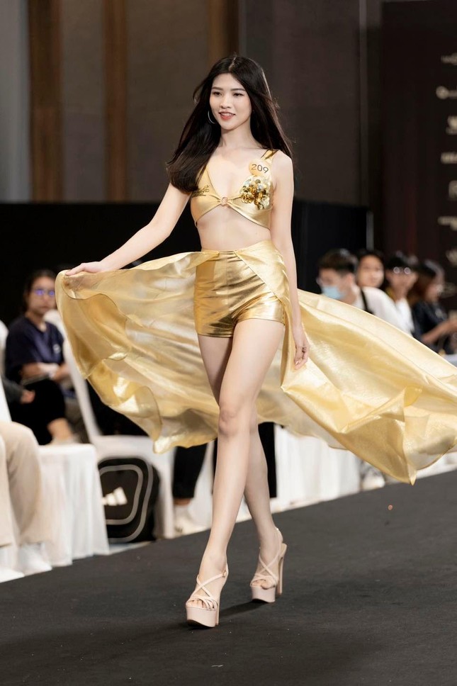 Con gái NSND Trần Nhượng và 2 thí sinh rút lui khỏi Miss Grand Vietnam 2022 - Ảnh 3.