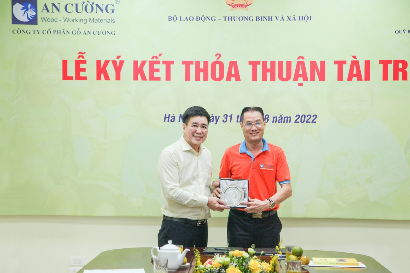 Gỗ An Cường ký kết tài trợ 2 tỷ 500 triệu đồng cho quỹ bảo trợ trẻ em Việt Nam - Ảnh 3.