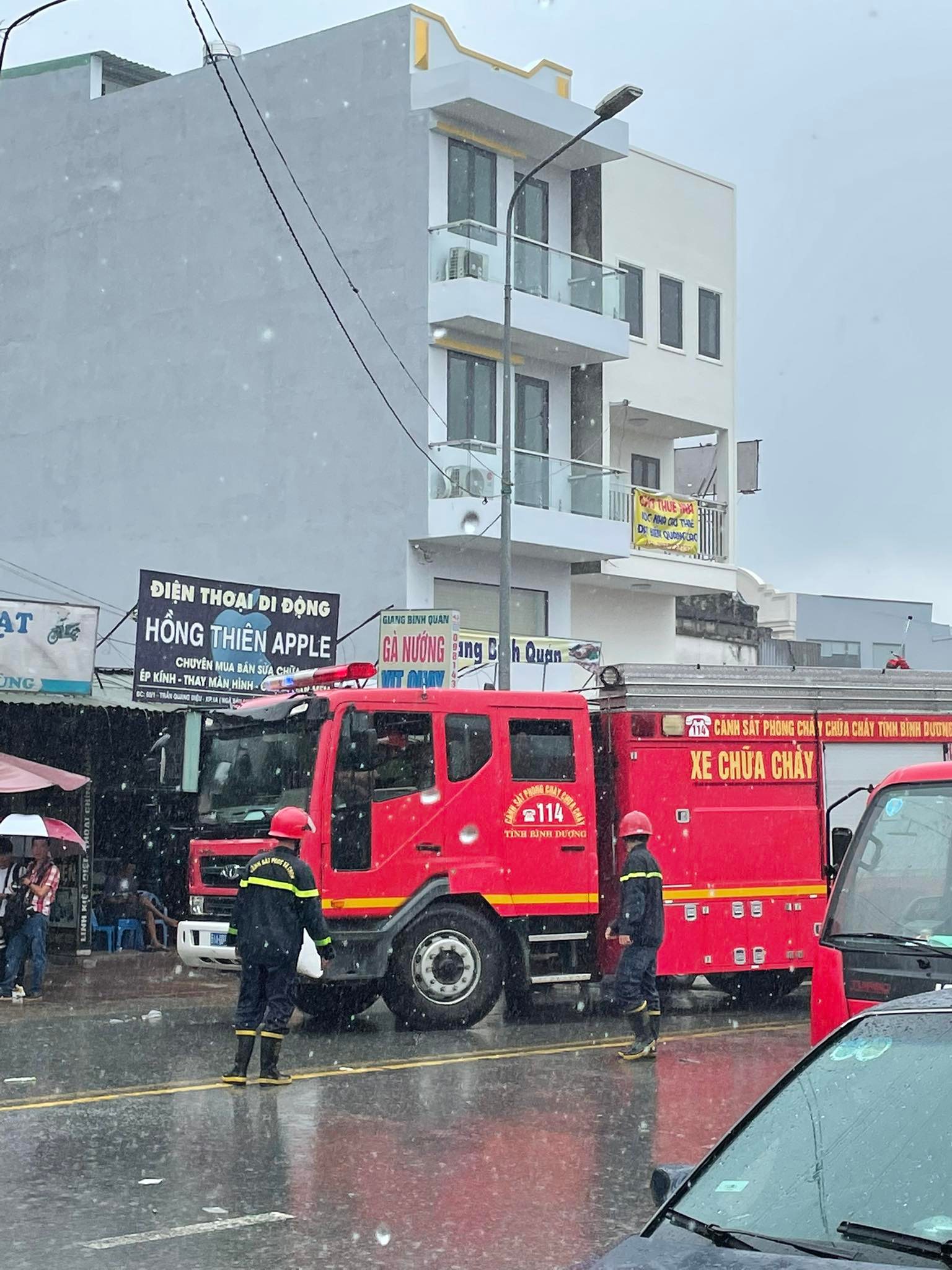 Cháy quán karaoke ở Bình Dương: Ít nhất 23 người tử vong, hơn 20 người bị thương - Ảnh 3.