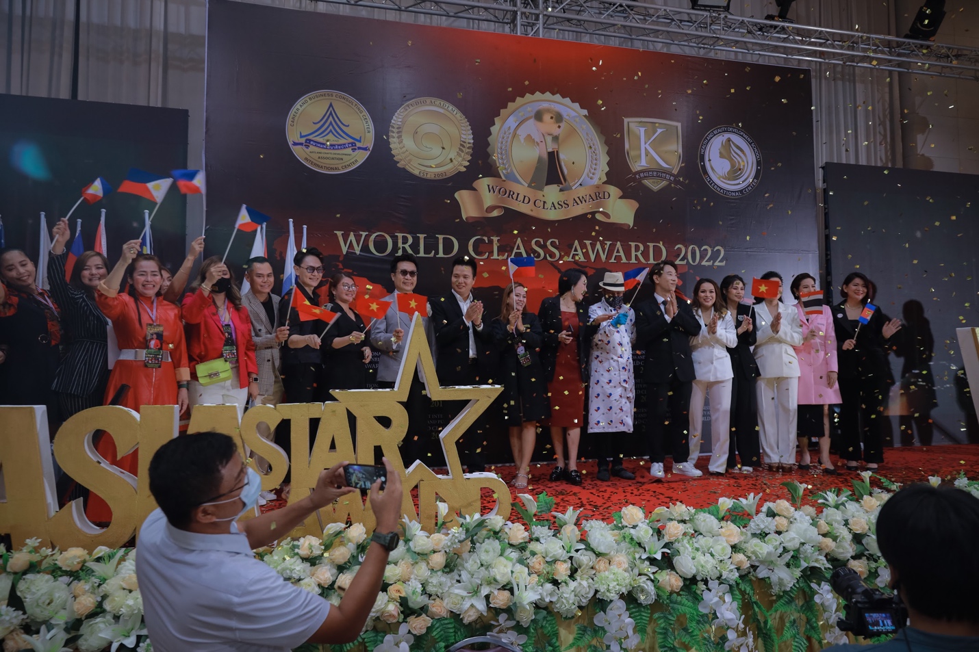 Thương hiệu Lurcinn nhận giải thưởng mỹ phẩm quốc tế tại Thái Lan 2022 - Ảnh 4.