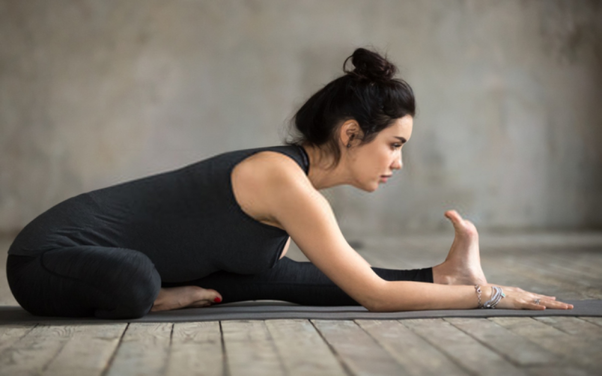 9 bài tập yoga tốt cho tử cung - Ảnh 2.
