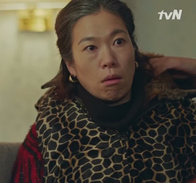 Cây hài duy nhất ở The Glory: Trợ thủ của Song Hye Kyo, diễn hay nhưng 44 tuổi mới có vai chính đầu đời - Ảnh 5.