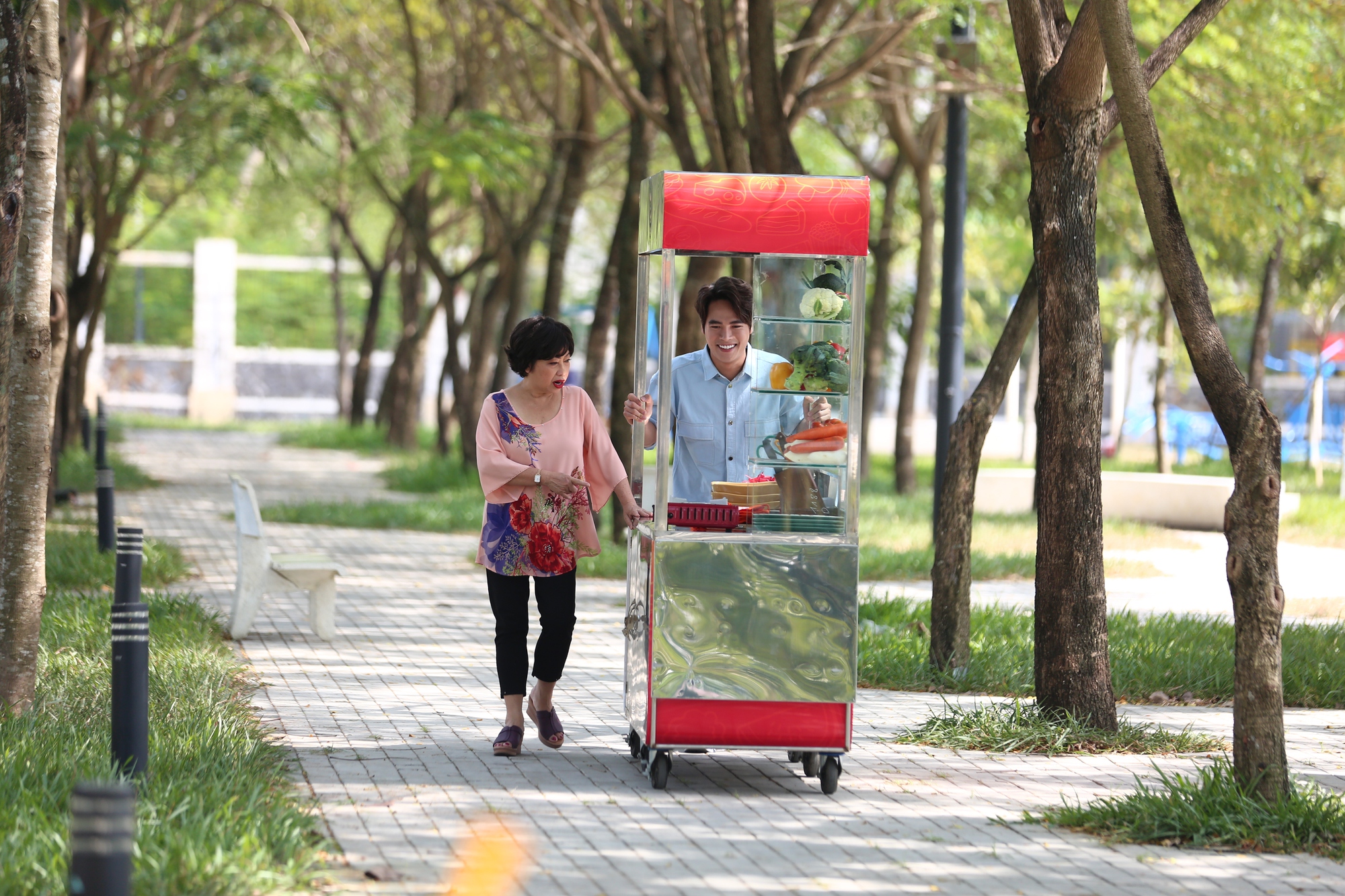 Nghệ sĩ Phi Phụng và Võ Tấn Phát trở thành chủ mới của Quán ăn hạnh phúc - Ảnh 3.