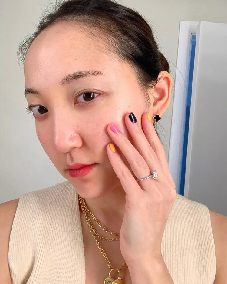 Beauty Blogger Ava Lee chia sẻ quy trình từng bước để sở hữu &quot;Jelly Skin&quot; của cô ấy - Ảnh 2.