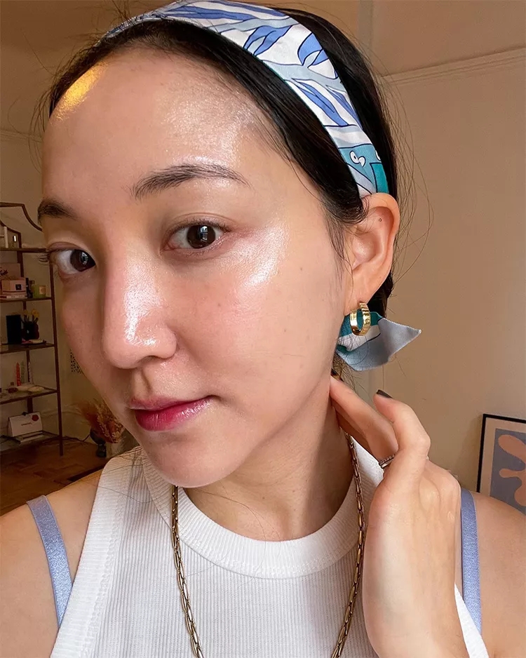 Beauty Blogger Ava Lee chia sẻ quy trình từng bước để sở hữu &quot;Jelly Skin&quot; của cô ấy - Ảnh 1.