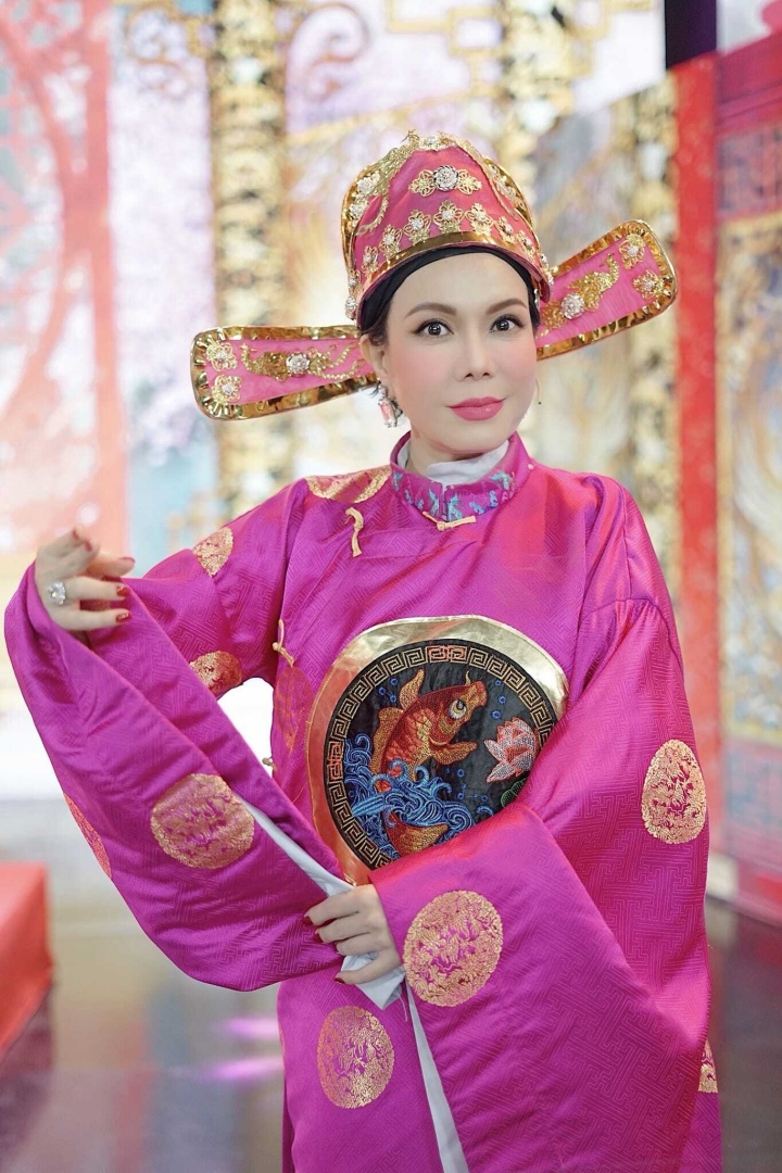 Sao Việt 14/1: Lâm Bảo Châu mua vàng tặng mẹ Lệ Quyên - Ảnh 5.